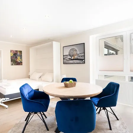 Solaris 20 Mit Garten, Sauna Und Hundefreundlicher Ausstattung Grömitz